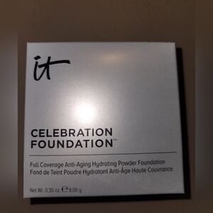 IT Cosmetics Celebration Foundation Full Coverage Hydrating MEDIUM